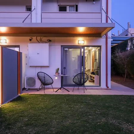 Glaros Twin, Flats W. Private Garden Near Appartamento